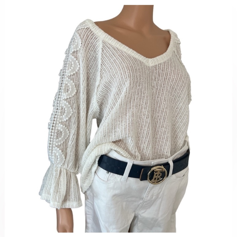 🪞NEW oversized crochet V neck 3/4 sleeve sweater chic top in cream by nordstrom